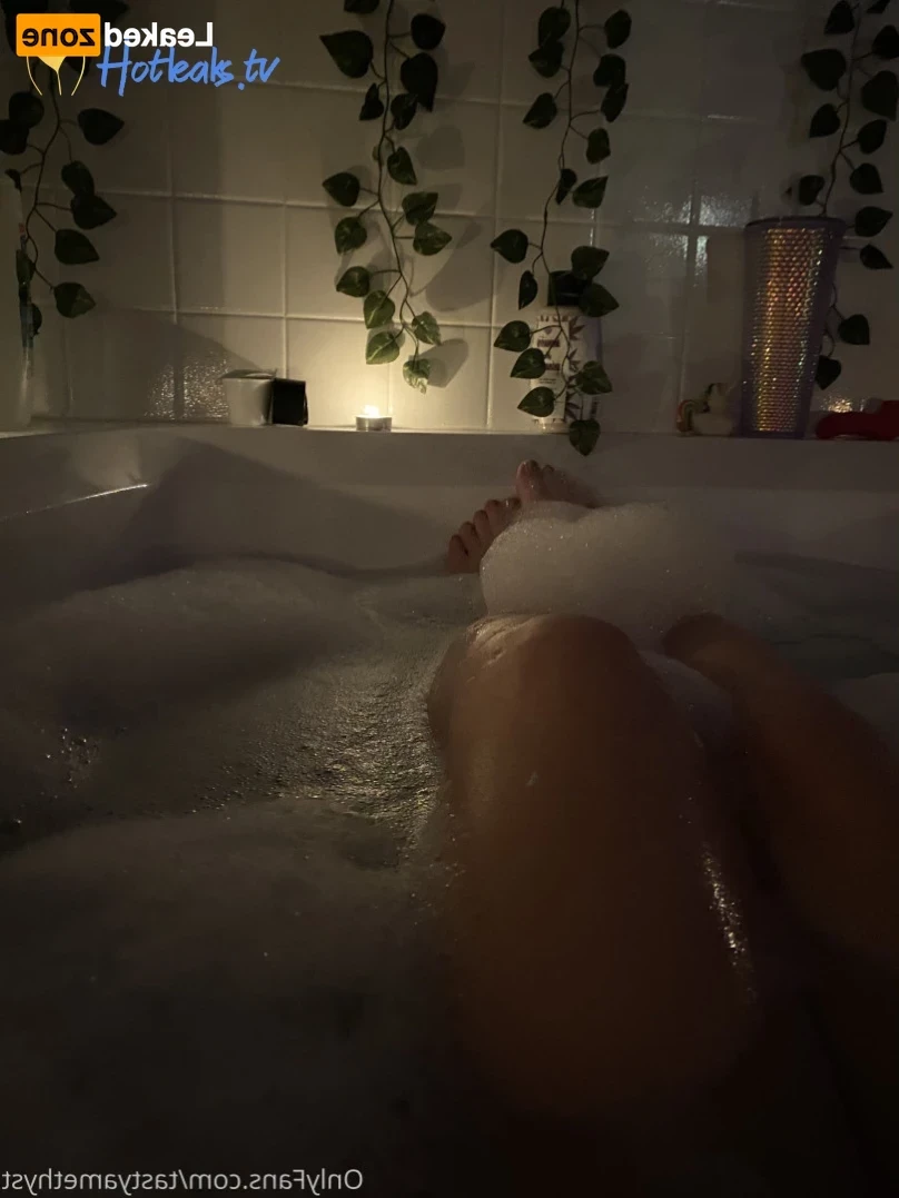 tasteamethyst Onlyfans leaked photo 16329610 on Hotleaks.tv