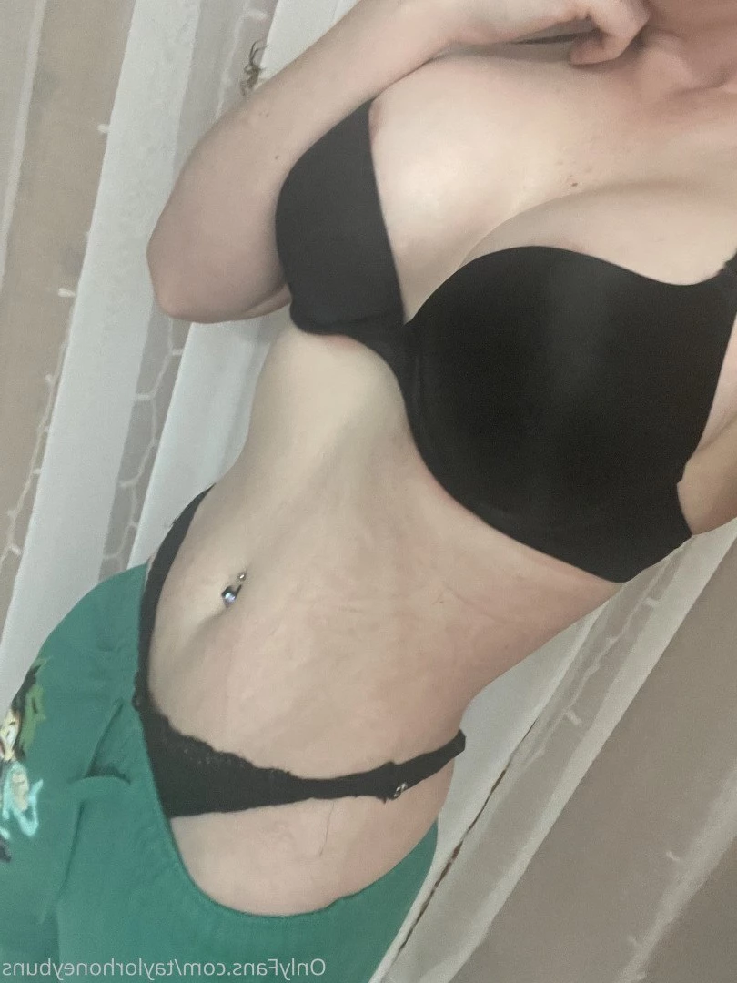 Taylor Honeybun [ taylorhoneybun ] Onlyfans leaked photo 2933057 on Hotleaks.tv