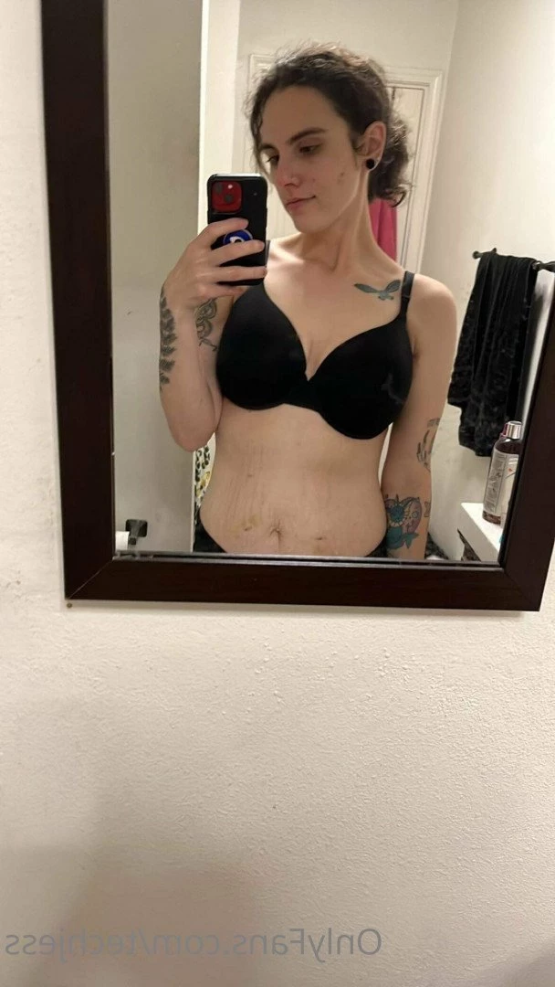 Jess [ techjess ] Onlyfans leaked photo 2932116 on Hotleaks.tv