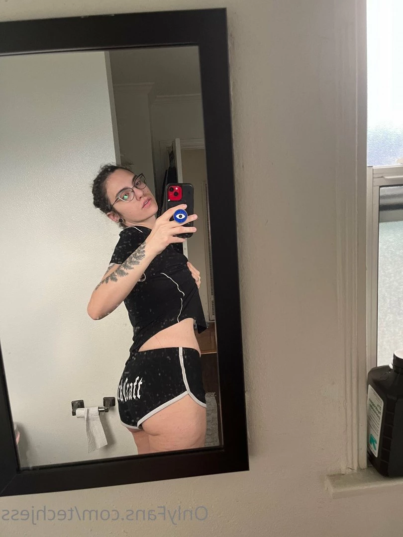 Jess [ techjess ] Onlyfans leaked photo 2932126 on Hotleaks.tv