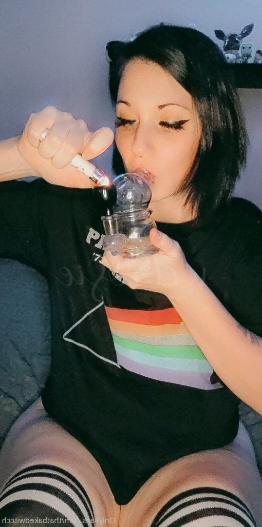 FreeRosie [ thatbakedwitcch ] Onlyfans leaked photo 2649349 on Hotleaks.tv