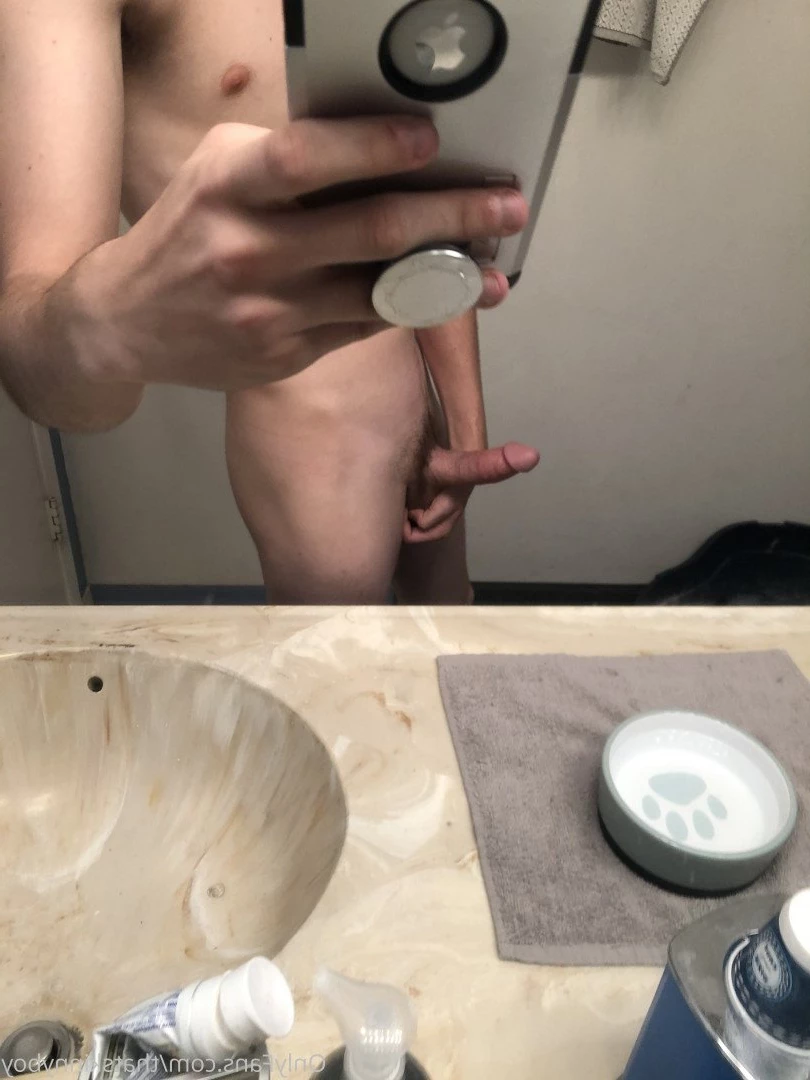 Skinny boy &lt;3 [ thatskinnyboy ] Onlyfans leaked photo 2907622 on Hotleaks.tv