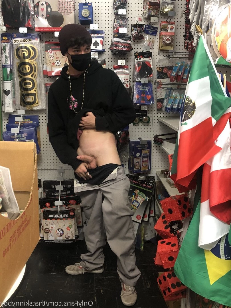 Skinny boy &lt;3 [ thatskinnyboy ] Onlyfans leaked photo 2908124 on Hotleaks.tv