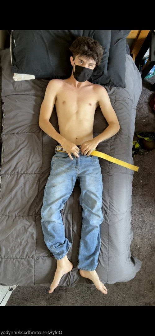 Skinny boy &lt;3 [ thatskinnyboy ] Onlyfans leaked photo 2908429 on Hotleaks.tv