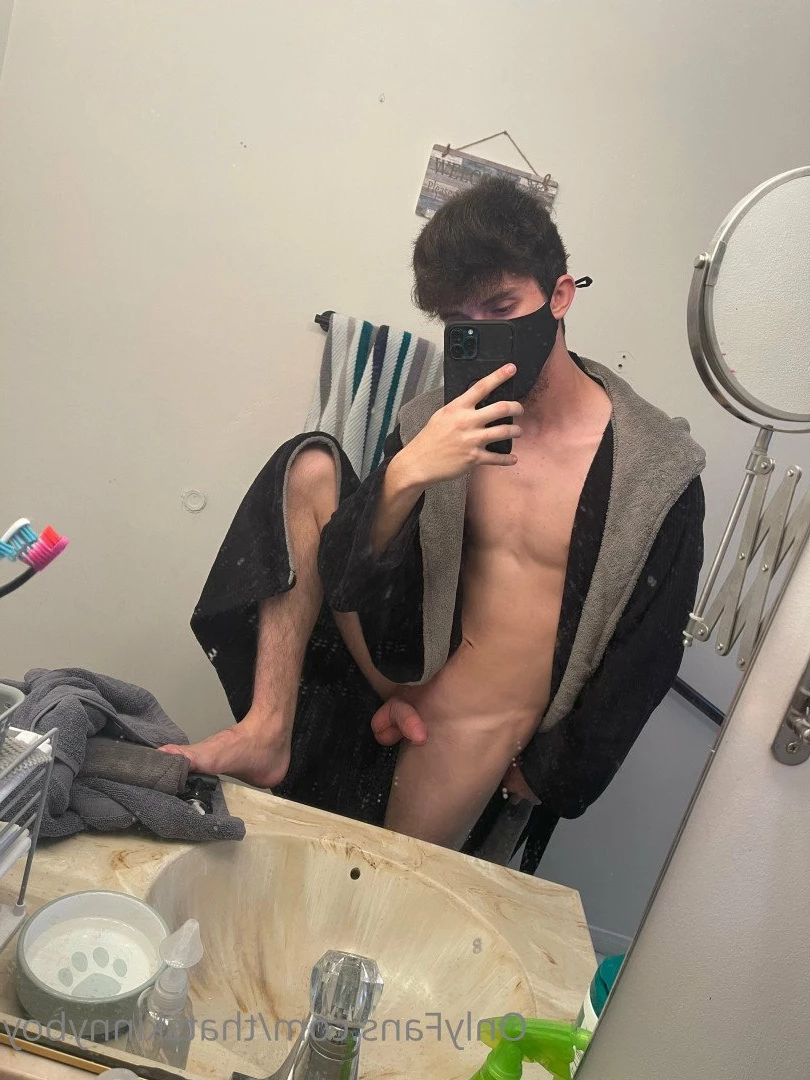 Skinny boy &lt;3 [ thatskinnyboy ] Onlyfans leaked photo 2909194 on Hotleaks.tv