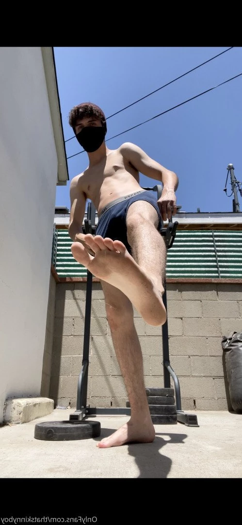 Skinny boy &lt;3 [ thatskinnyboy ] Onlyfans leaked photo 2909899 on Hotleaks.tv