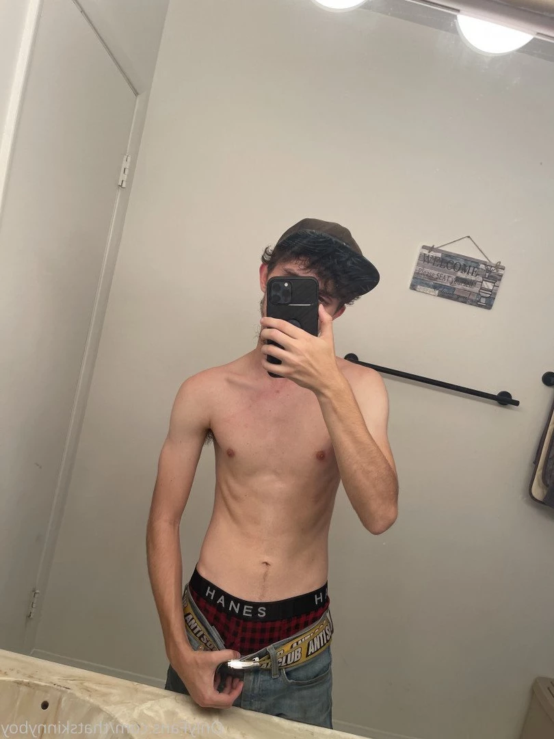 Skinny boy &lt;3 [ thatskinnyboy ] Onlyfans leaked photo 2910606 on Hotleaks.tv