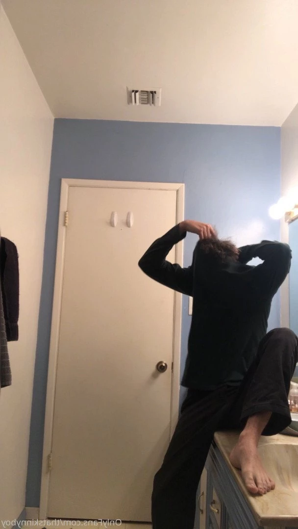 Skinny boy &lt;3 [ thatskinnyboy ] Onlyfans leaked photo 2910620 on Hotleaks.tv