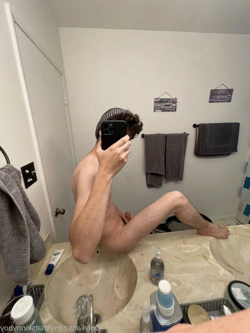 Skinny boy &lt;3 [ thatskinnyboy ] Onlyfans leaked photo 2910735 on Hotleaks.tv
