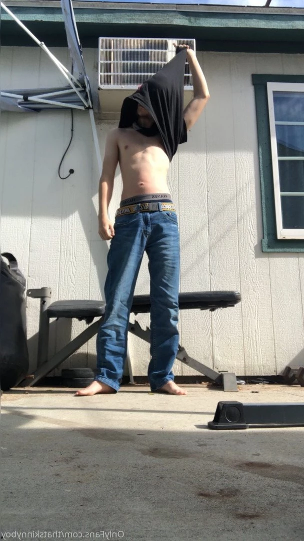 Skinny boy &lt;3 [ thatskinnyboy ] Onlyfans leaked photo 2913313 on Hotleaks.tv