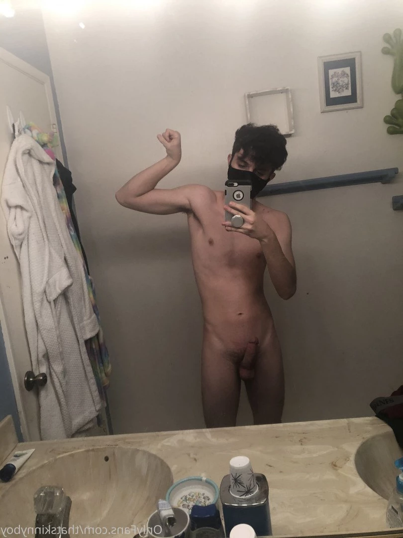 Skinny boy &lt;3 [ thatskinnyboy ] Onlyfans leaked photo 2913385 on Hotleaks.tv