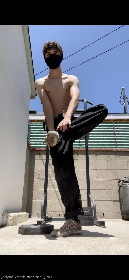 Skinny boy &lt;3 [ thatskinnyboy ] Onlyfans leaked photo 2914101 on Hotleaks.tv