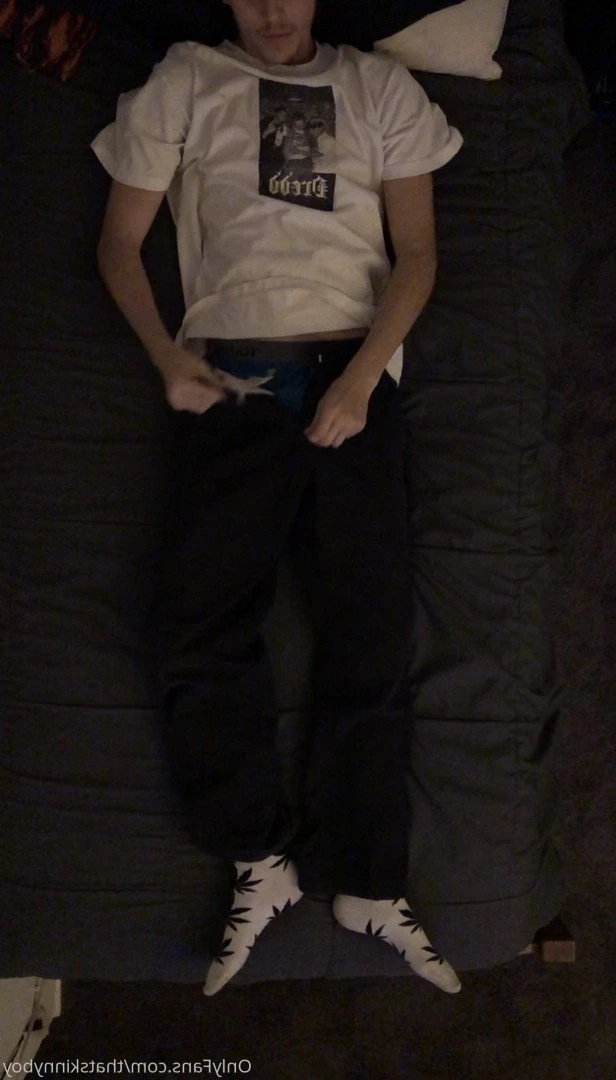 Skinny boy &lt;3 [ thatskinnyboy ] Onlyfans leaked photo 2914373 on Hotleaks.tv