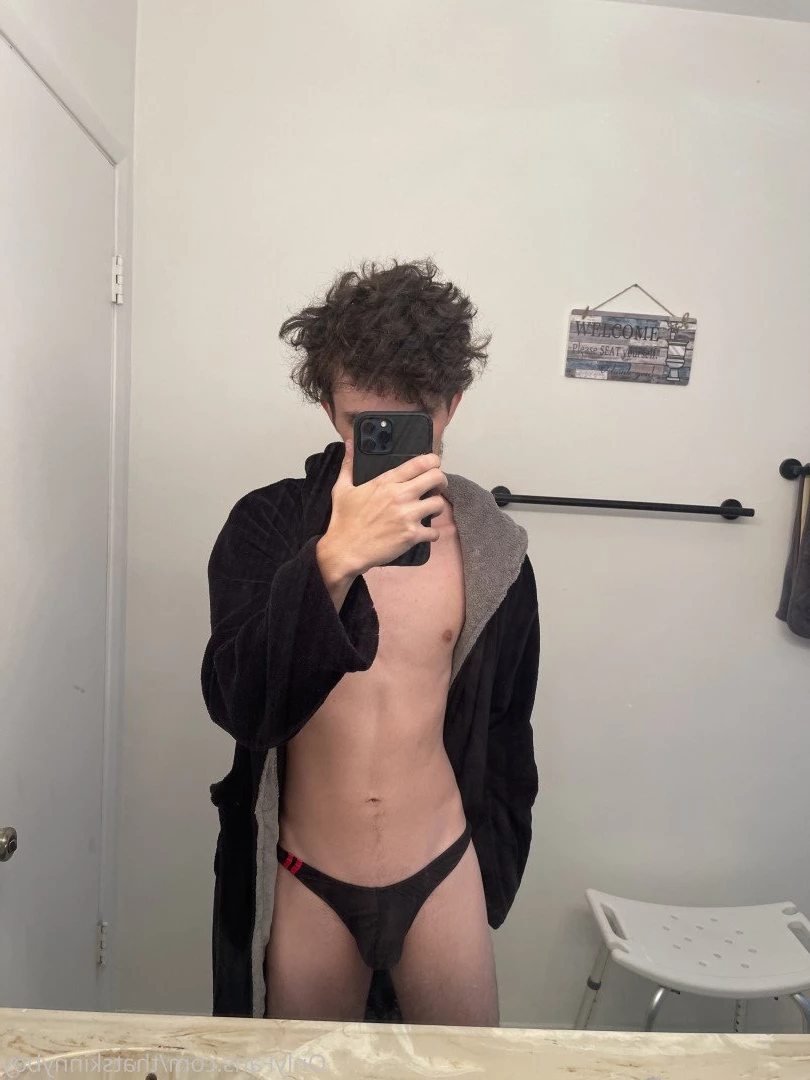 Skinny boy &lt;3 [ thatskinnyboy ] Onlyfans leaked photo 2914449 on Hotleaks.tv