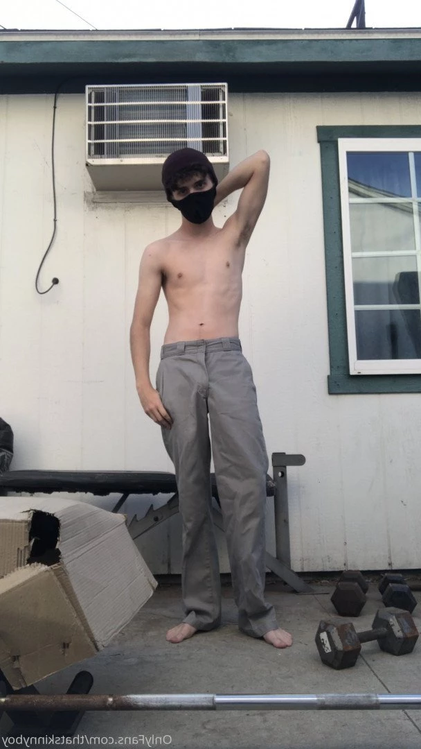 Skinny boy &lt;3 [ thatskinnyboy ] Onlyfans leaked photo 2914823 on Hotleaks.tv