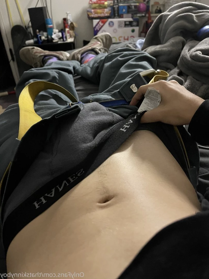 Skinny boy &lt;3 [ thatskinnyboy ] Onlyfans leaked photo 2914902 on Hotleaks.tv