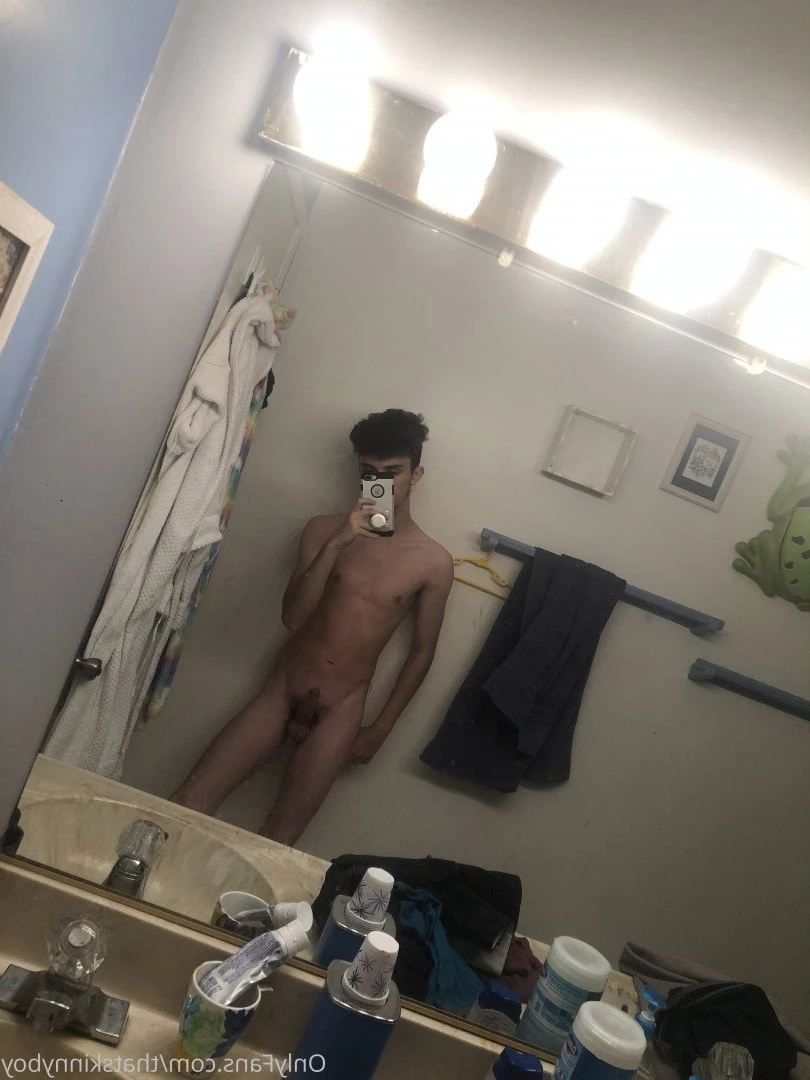 Skinny boy &lt;3 [ thatskinnyboy ] Onlyfans leaked photo 2916586 on Hotleaks.tv