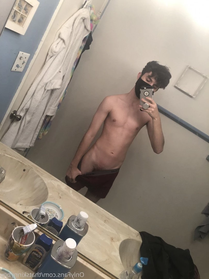 Skinny boy &lt;3 [ thatskinnyboy ] Onlyfans leaked photo 2918255 on Hotleaks.tv