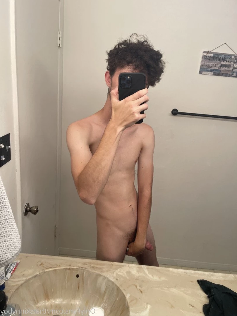 Skinny boy &lt;3 [ thatskinnyboy ] Onlyfans leaked photo 2918494 on Hotleaks.tv