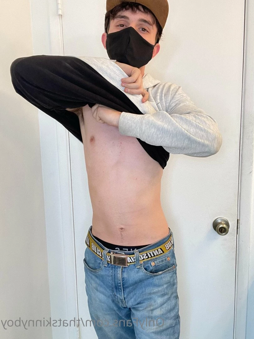 Skinny boy &lt;3 [ thatskinnyboy ] Onlyfans leaked photo 2918611 on Hotleaks.tv