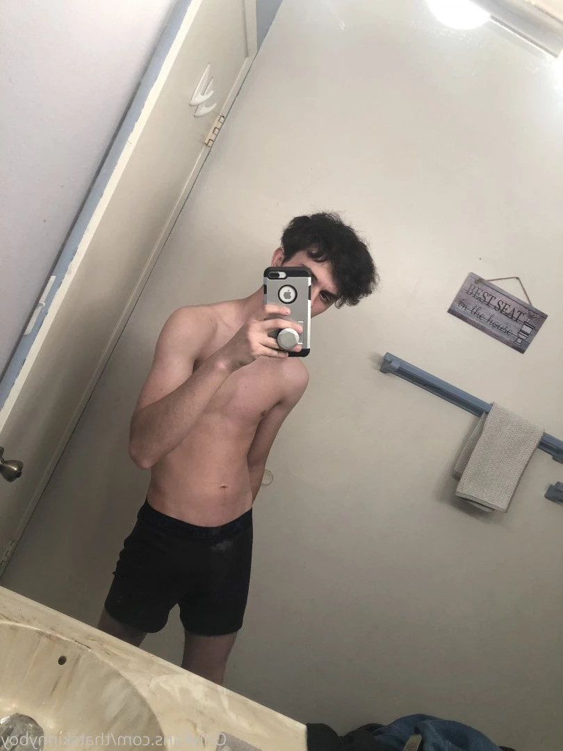 Skinny boy &lt;3 [ thatskinnyboy ] Onlyfans leaked photo 2918866 on Hotleaks.tv
