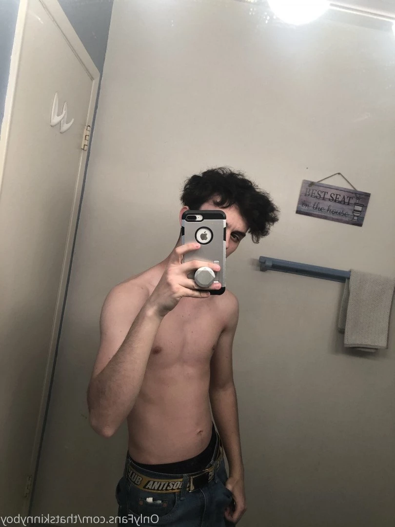 Skinny boy &lt;3 [ thatskinnyboy ] Onlyfans leaked photo 2921238 on Hotleaks.tv