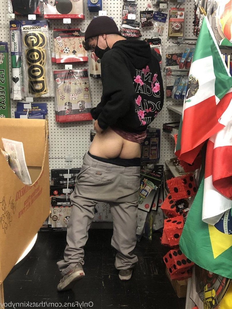Skinny boy &lt;3 [ thatskinnyboy ] Onlyfans leaked photo 2921255 on Hotleaks.tv