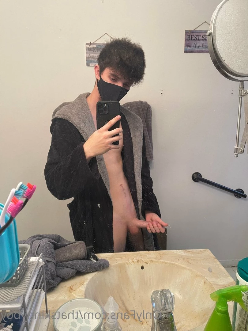 Skinny boy &lt;3 [ thatskinnyboy ] Onlyfans leaked photo 2922448 on Hotleaks.tv