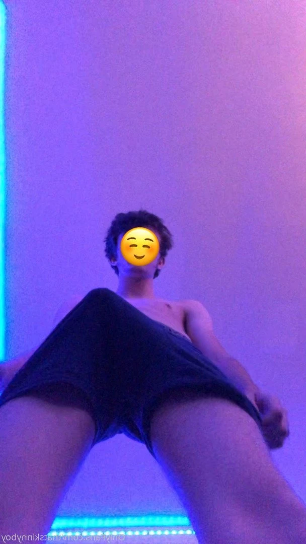 Skinny boy &lt;3 [ thatskinnyboy ] Onlyfans leaked photo 2923206 on Hotleaks.tv