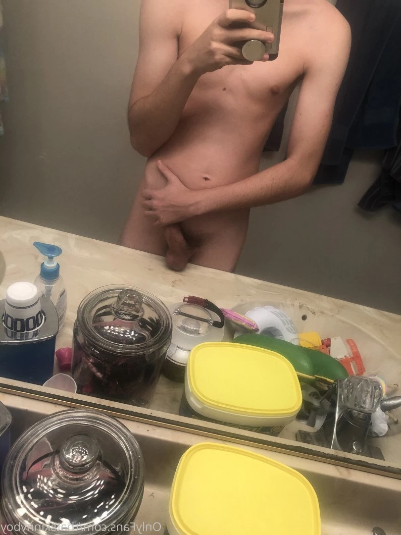 Skinny boy &lt;3 [ thatskinnyboy ] Onlyfans leaked photo 2923790 on Hotleaks.tv