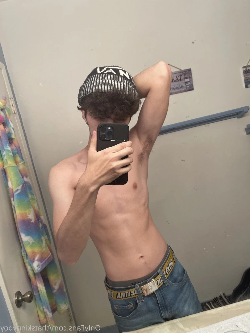 Skinny boy &lt;3 [ thatskinnyboy ] Onlyfans leaked photo 2926012 on Hotleaks.tv