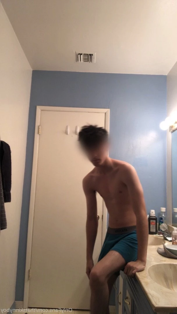 Skinny boy &lt;3 [ thatskinnyboy ] Onlyfans leaked photo 2926158 on Hotleaks.tv