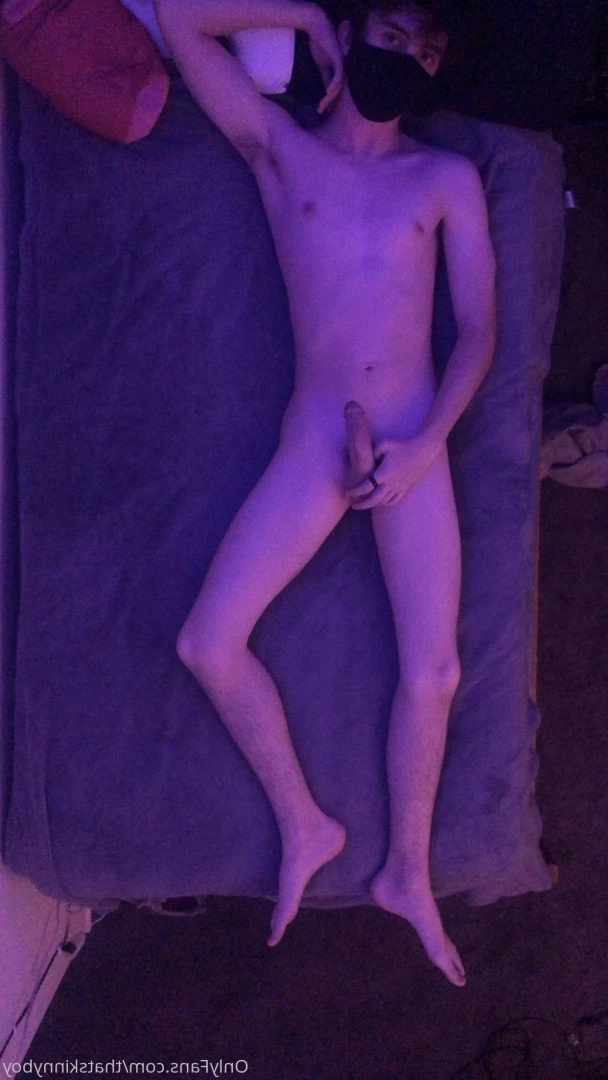 Skinny boy &lt;3 [ thatskinnyboy ] Onlyfans leaked photo 2926925 on Hotleaks.tv