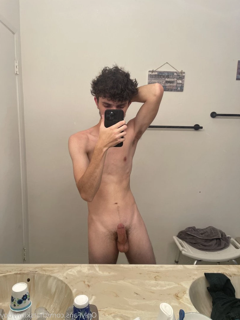 Skinny boy &lt;3 [ thatskinnyboy ] Onlyfans leaked photo 2927097 on Hotleaks.tv