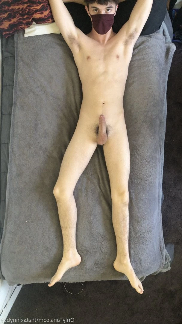 Skinny boy &lt;3 [ thatskinnyboy ] Onlyfans leaked photo 2927745 on Hotleaks.tv