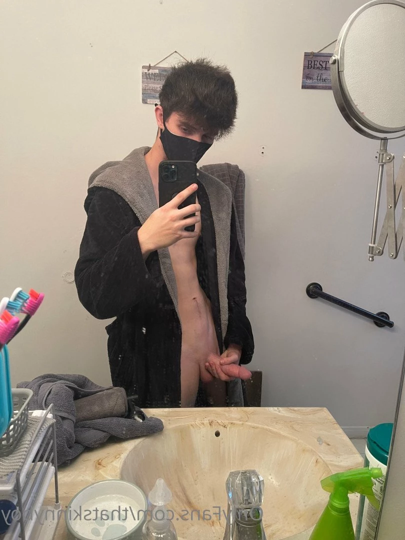 Skinny boy &lt;3 [ thatskinnyboy ] Onlyfans leaked photo 2928724 on Hotleaks.tv