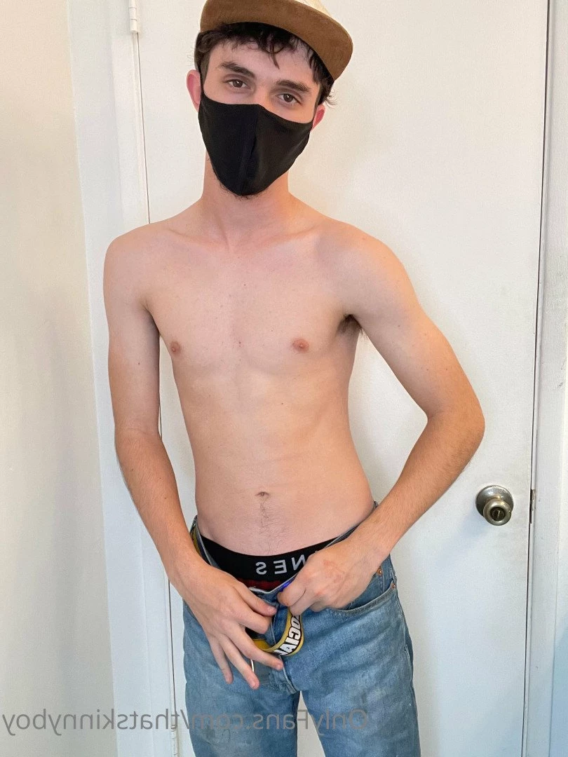 Skinny boy &lt;3 [ thatskinnyboy ] Onlyfans leaked photo 2929833 on Hotleaks.tv