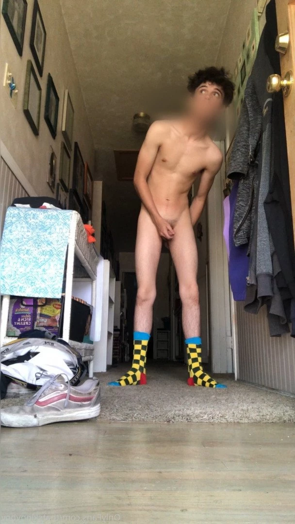 Skinny boy &lt;3 [ thatskinnyboy ] Onlyfans leaked photo 2930232 on Hotleaks.tv