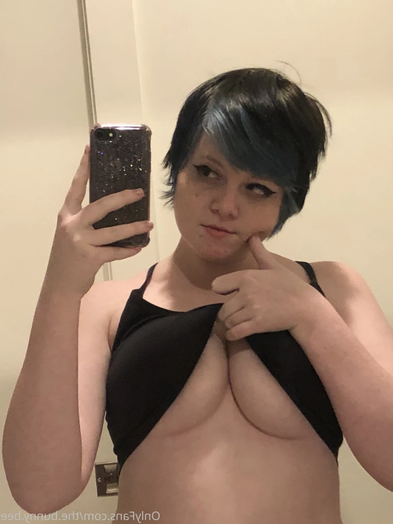 Ahri [ the.bunny.bee ] Onlyfans leaked photo 5721873 on Hotleaks.tv