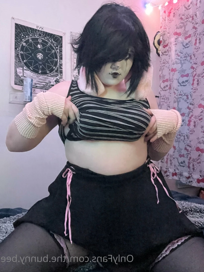 Ahri [ the.bunny.bee ] Onlyfans leaked photo 5722467 on Hotleaks.tv