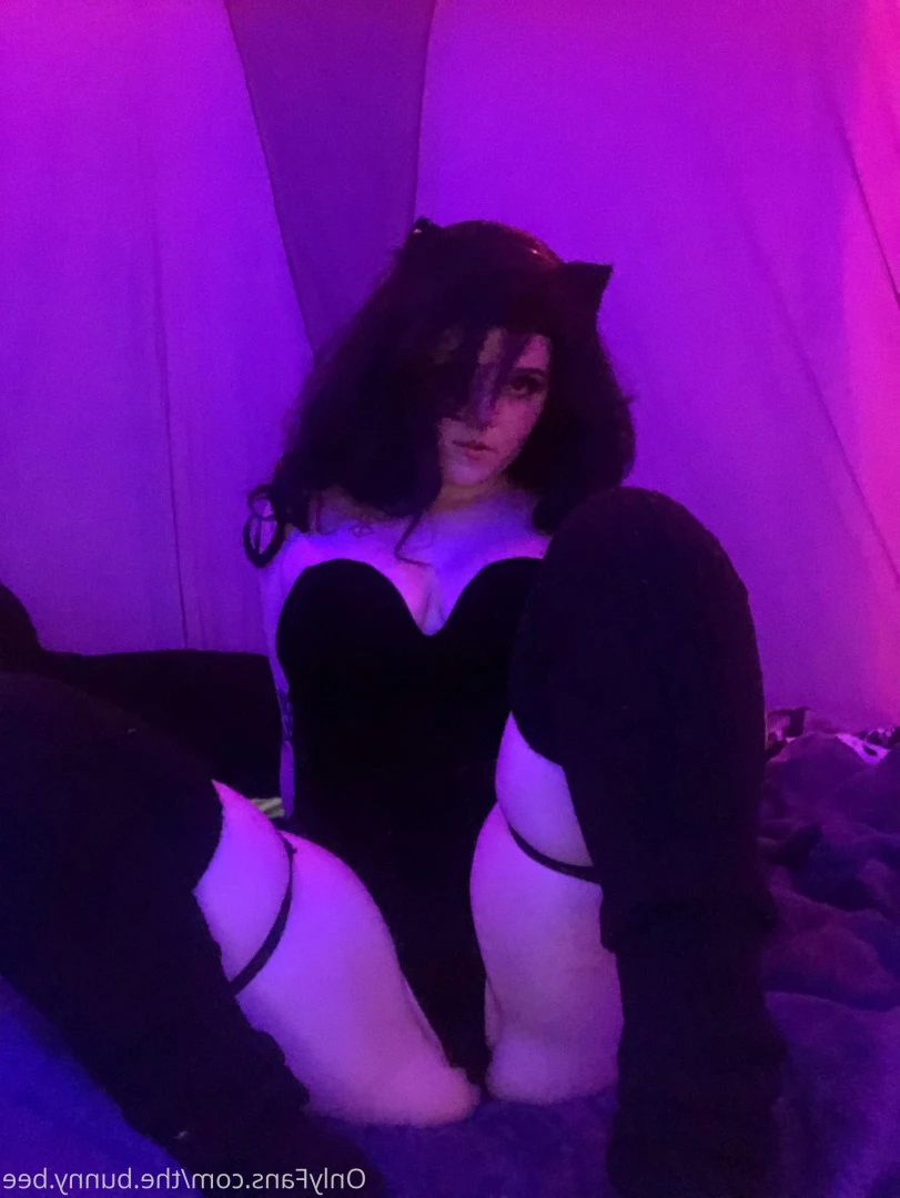 Ahri [ the.bunny.bee ] Onlyfans leaked photo 5722518 on Hotleaks.tv