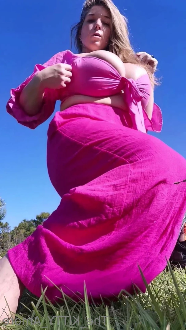 Huge Natural Boobs 36K BBW Curves [ the_kitty_amore ] Onlyfans leaked photo 11960551 on Hotleaks.tv