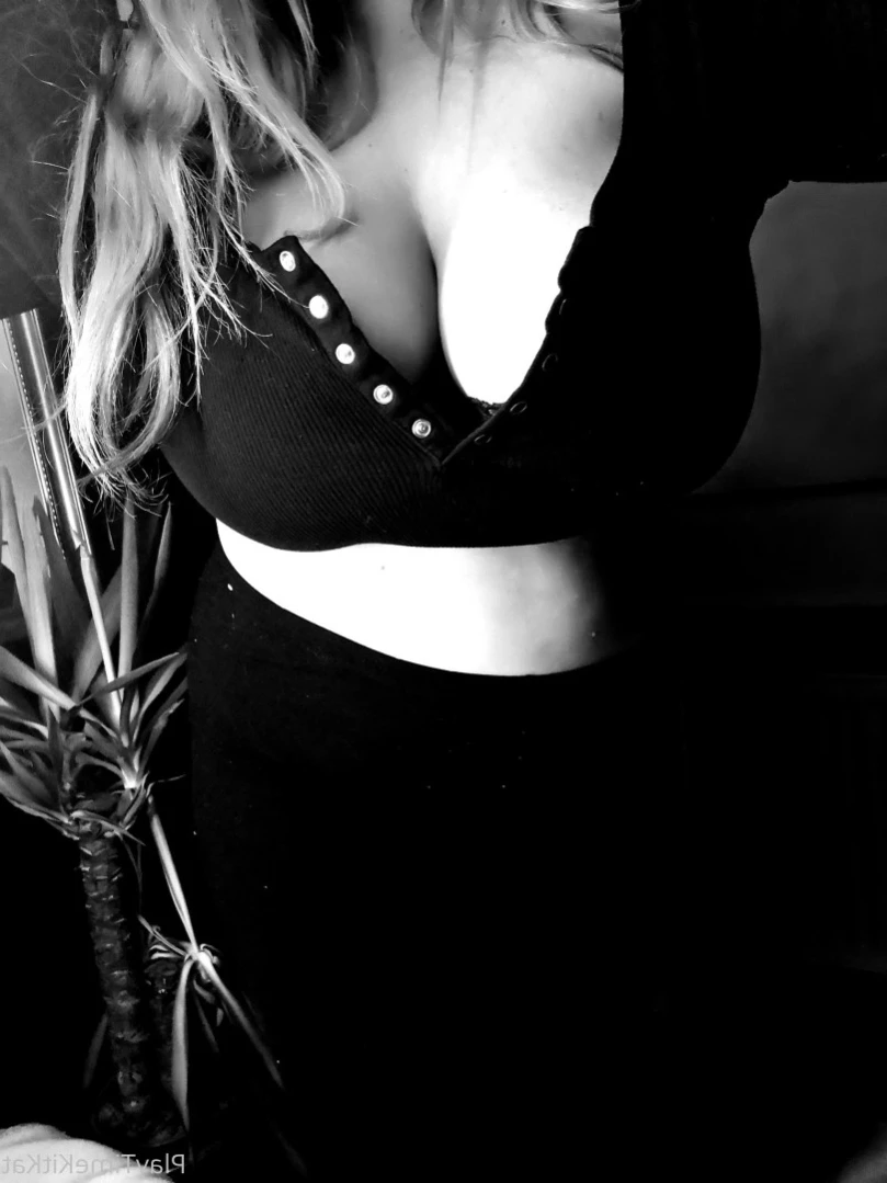Huge Natural Boobs 36K BBW Curves [ the_kitty_amore ] Onlyfans leaked photo 12372336 on Hotleaks.tv