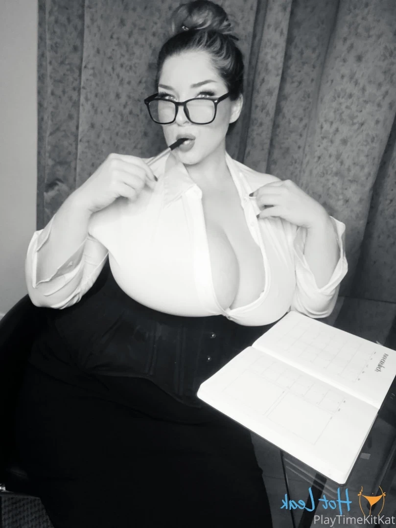 Huge Natural Boobs 36K BBW Curves [ the_kitty_amore ] Onlyfans leaked photo 12816066 on Hotleaks.tv