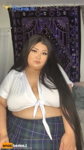 16329570