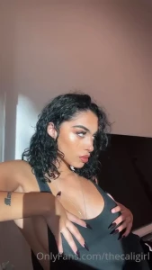15938431