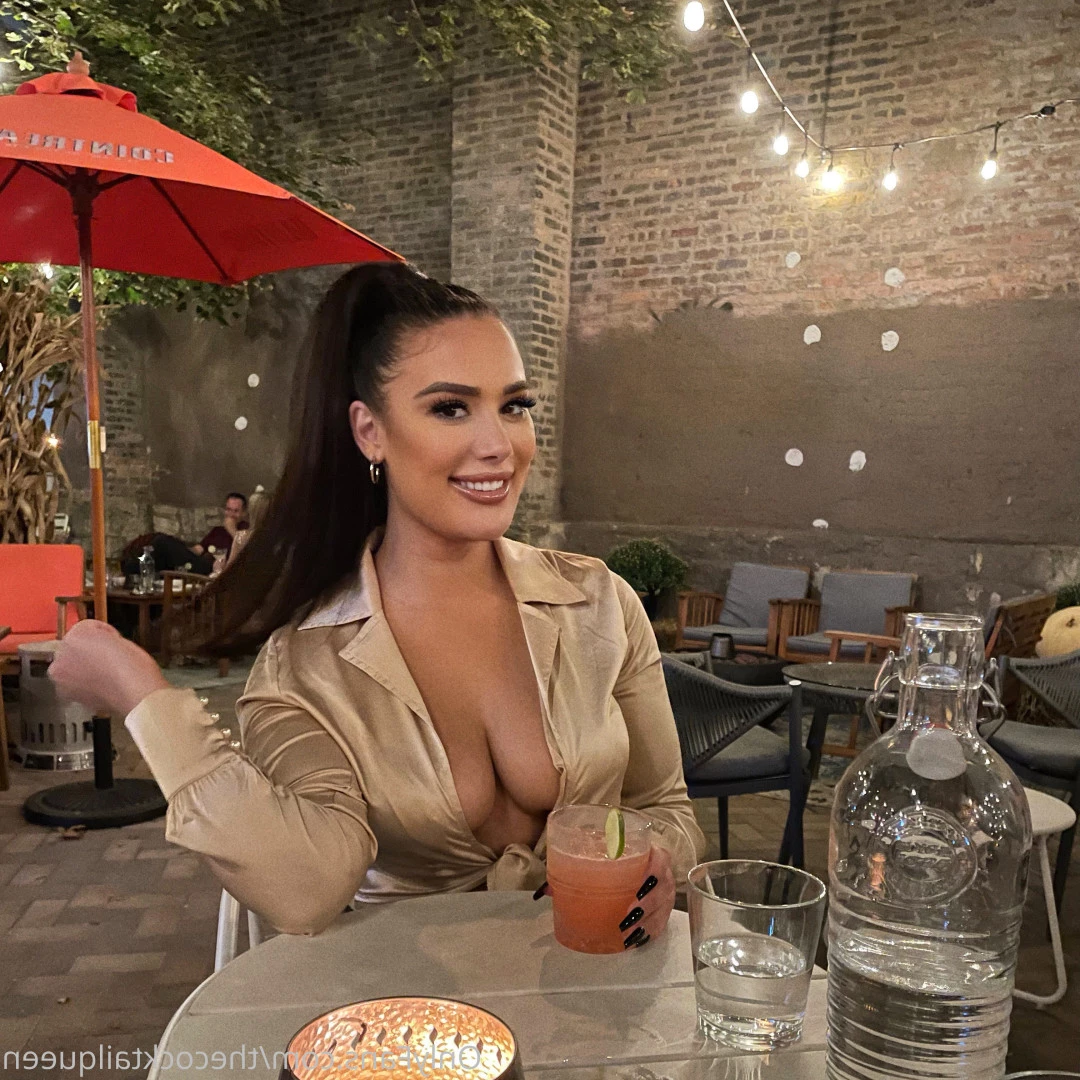 Alyssa [ thecocktailqueen ] Onlyfans leaked photo 10036035 on Hotleaks.tv