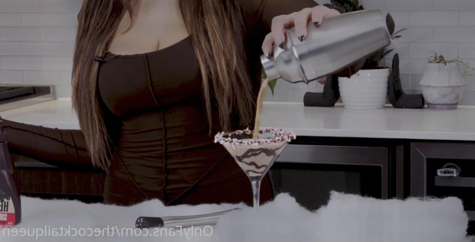 Alyssa [ thecocktailqueen ] Onlyfans leaked photo 10036113 on Hotleaks.tv