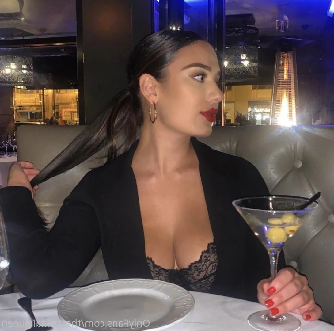 Alyssa [ thecocktailqueen ] Onlyfans leaked photo 10036168 on Hotleaks.tv