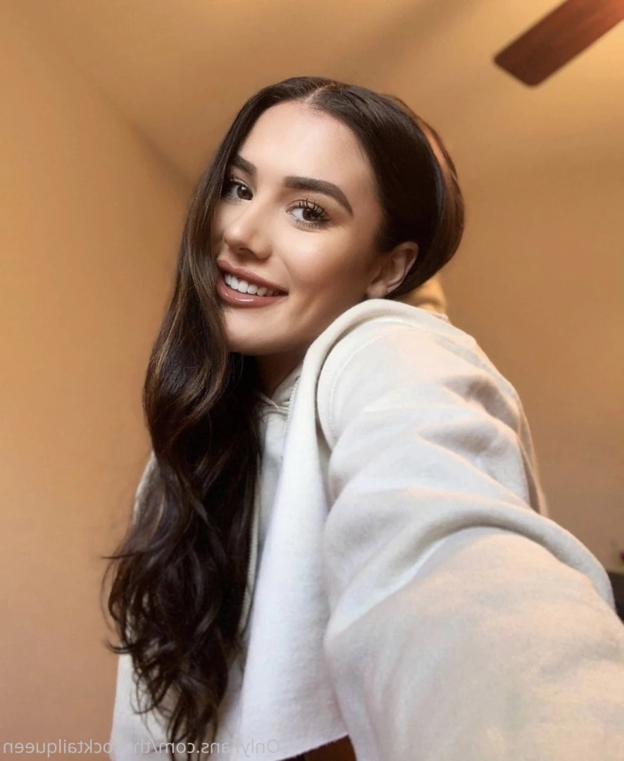Alyssa [ thecocktailqueen ] Onlyfans leaked photo 10036306 on Hotleaks.tv